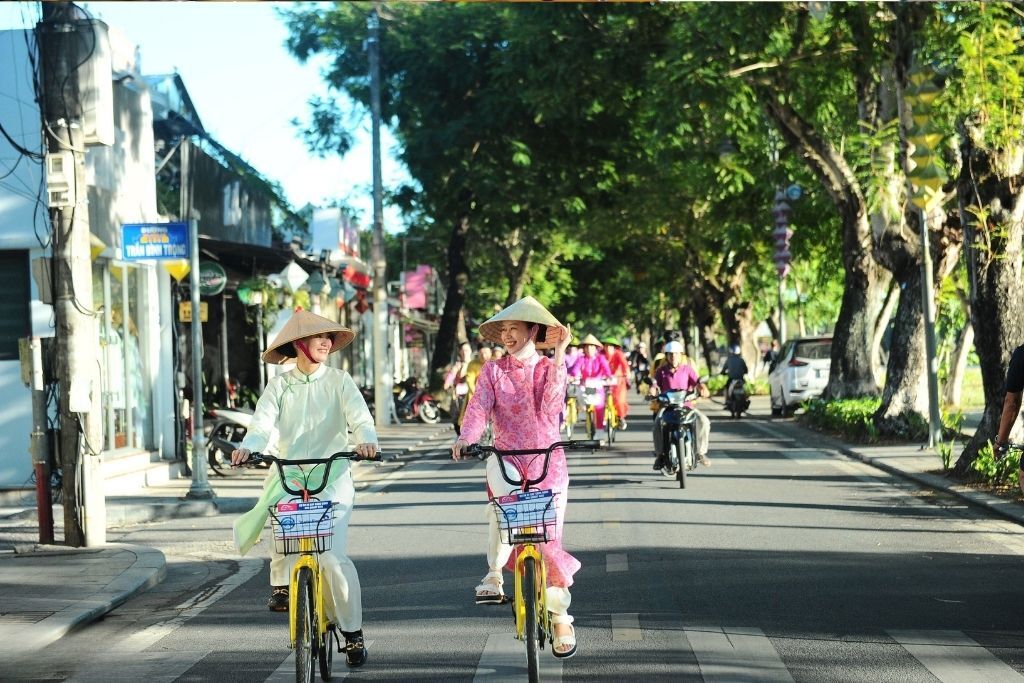 Experience Vietnam’s culture with guided tours